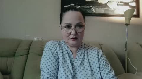 Snapshot of infinity_loveliness chatting on June 6, 5:56 am Infinity online show from June 6, 5:56 am