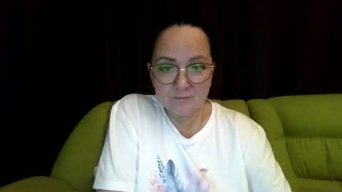 Snapshot of infinity_loveliness chatting on June 18, 9:14 am Infinity online show from June 18, 9:14 am