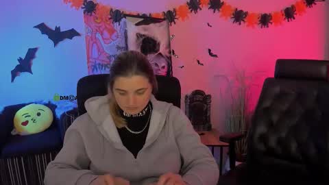 Snapshot of inga_gree chatting on November 1, 7:49 pm inga_gree online show from November 1, 7:49 pm