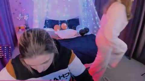 Snapshot of inga_gree chatting on November 2, 8:00 pm inga_gree online show from November 2, 8:00 pm