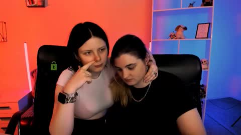 Snapshot of inga_gree chatting on December 4, 7:55 pm inga_gree online show from December 4, 7:55 pm