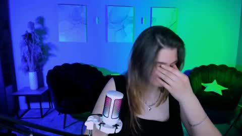 inga_gree online show from April 28, 2:27 am