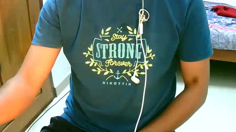 Inglorious Hairy Uncut online show from January 22, 7:45 pm