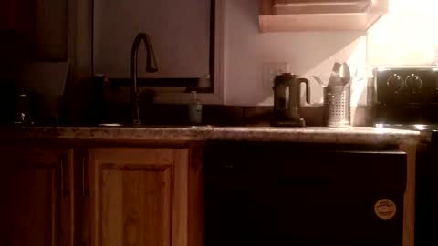 inhalation_exhalation online show from October 22, 7:41 am