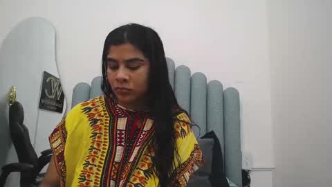 Snapshot of iniyalaboni chatting on March 4, 12:44 pm Iniya online show from March 4, 12:44 pm