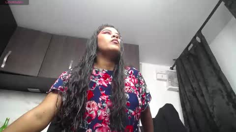 Snapshot of iniyalaboni chatting on September 8, 7:57 pm Iniya online show from September 8, 7:57 pm