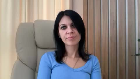 Snapshot of injaathome chatting on November 15, 8:44 am InjaAtHome online show from November 15, 8:44 am