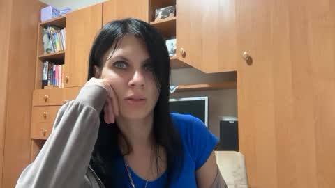 InjaAtHome online show from June 19, 9:40 pm