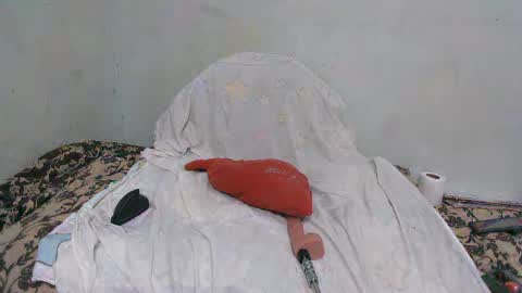 Snapshot of ink_bella chatting on December 7, 3:47 am ink bella online show from December 7, 3:47 am