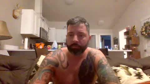 Snapshot of inkedchase chatting on December 4, 10:40 pm Chaseak420 online show from December 4, 10:40 pm