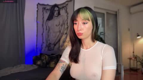 Xenia online show from November 17, 1:28 pm