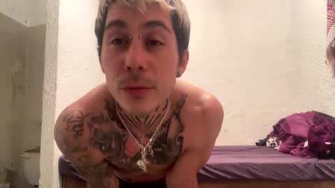 Snapshot of inkking69 chatting on February 16, 9:59 am John Knife online show from February 16, 9:59 am