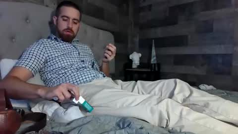 Snapshot of inmybackyard chatting on November 5, 6:08 pm InMyBackyard online show from November 5, 6:08 pm