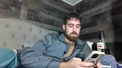 Snapshot of inmybackyard chatting on November 17, 9:42 pm InMyBackyard online show from November 17, 9:42 pm