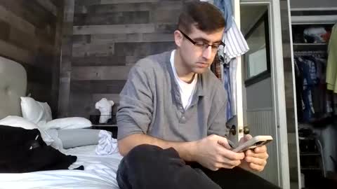 Snapshot of inmybackyard chatting on December 16, 4:34 pm InMyBackyard online show from December 16, 4:34 pm