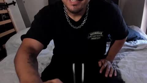 inmyheadfrfr online show from May 2, 6:02 pm