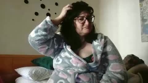 Snapshot of inna46_ chatting on April 10, 11:15 am inna46_ online show from April 10, 11:15 am