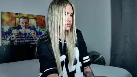 inna_sense online show from October 22, 4:29 pm