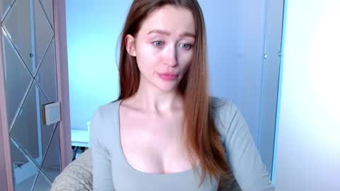 Lina online show from January 9, 10:52 am