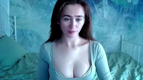 Lina online show from May 5, 2:14 pm