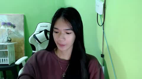 Reign online show from November 12, 8:41 pm