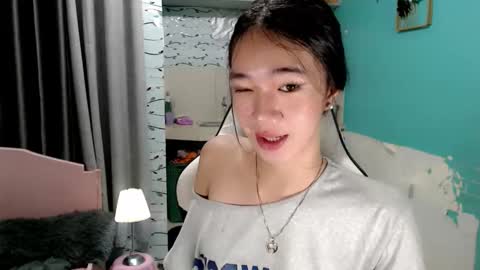 Reign online show from March 11, 4:57 pm