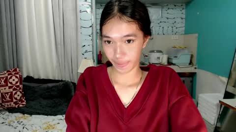 Snapshot of innocent_reign69 chatting on May 31, 6:31 pm Reign online show from May 31, 6:31 pm