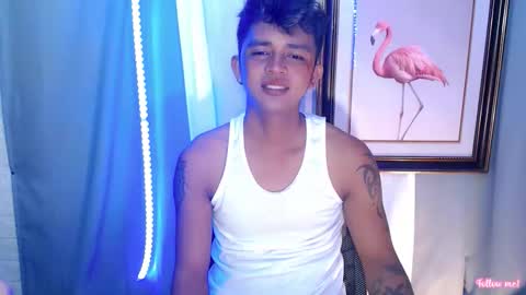 Snapshot of innocent_twinkxx chatting on January 11, 3:06 pm calvin online show from January 11, 3:06 pm