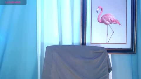 Snapshot of innocent_twinkxx chatting on February 19, 3:08 pm calvin online show from February 19, 3:08 pm