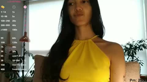 Snapshot of innocentlatiina chatting on July 8, 8:02 pm Laroa online show from July 8, 8:02 pm