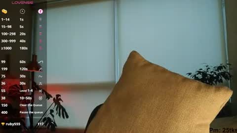 Snapshot of innocentlatiina chatting on July 17, 8:57 pm Laroa online show from July 17, 8:57 pm
