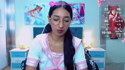 Snapshot of inocent_luna chatting on April 12, 4:28 am Luna moon online show from April 12, 4:28 am