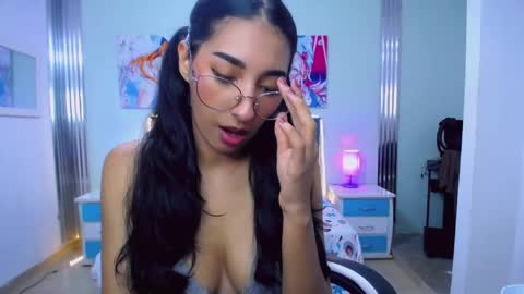 Snapshot of inocent_luna chatting on May 8, 2:39 am Luna moon online show from May 8, 2:39 am