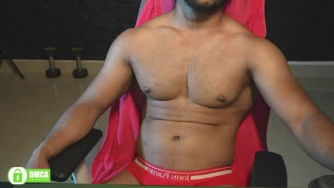 Snapshot of insanestud_miles chatting on June 3, 2:33 pm Miles online show from June 3, 2:33 pm