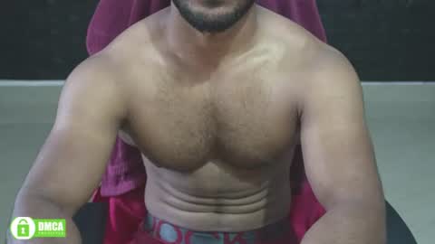 Snapshot of insanestud_miles chatting on June 19, 5:12 am Miles online show from June 19, 5:12 am