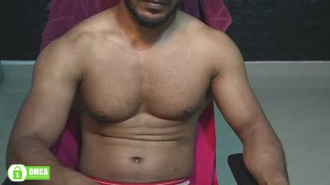 Snapshot of insanestud_miles chatting on June 27, 12:44 pm Miles online show from June 27, 12:44 pm