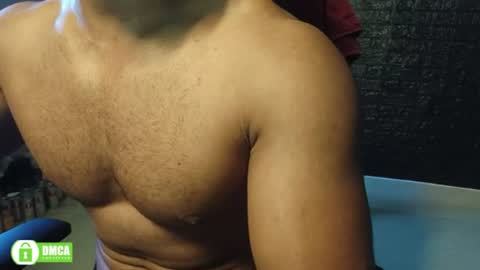Snapshot of insanestud_miles chatting on July 4, 4:18 am Miles online show from July 4, 4:18 am