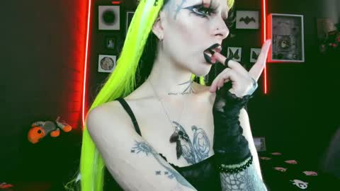   SANIA  online show from January 7, 5:42 pm