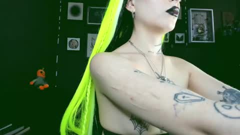   SANIA  online show from February 11, 7:38 pm