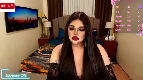 Snapshot of insatiablesexqueen chatting on June 18, 8:14 am tasha online show from June 18, 8:14 am