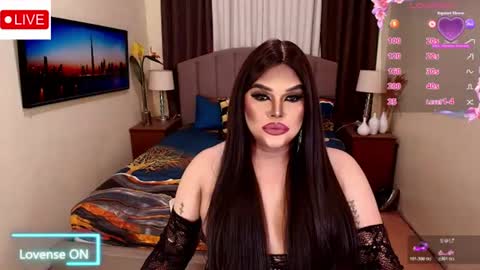 Snapshot of insatiablesexqueen chatting on July 12, 2:02 am tasha online show from July 12, 2:02 am