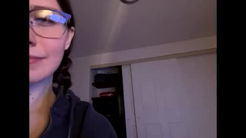 insideme42713 online show from March 16, 5:44 am