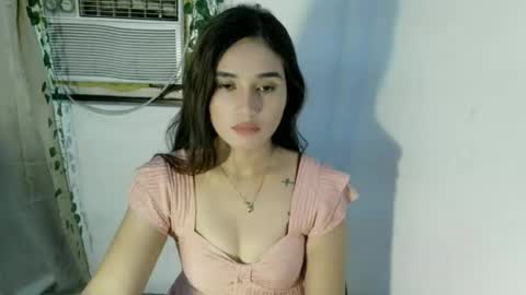 Snapshot of insigida_xxx chatting on November 3, 5:20 am Jean online show from November 3, 5:20 am