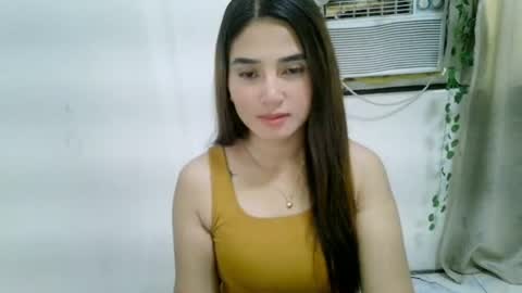 Snapshot of insigida_xxx chatting on November 17, 12:27 am Jean online show from November 17, 12:27 am