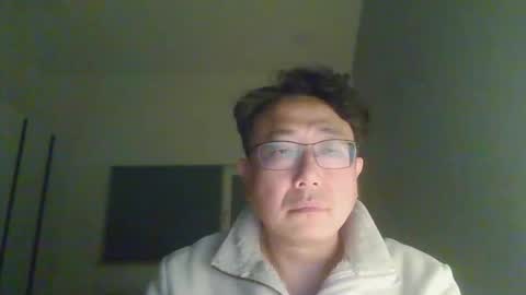 insuclee197641 online show from March 3, 3:40 pm