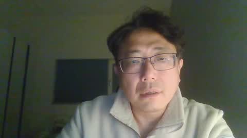 Snapshot of insuclee197641 chatting on March 26, 12:44 pm insuclee197641 online show from March 26, 12:44 pm