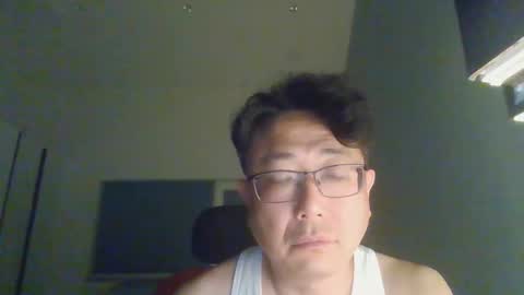 Snapshot of insuclee197641 chatting on April 30, 2:12 pm insuclee197641 online show from April 30, 2:12 pm