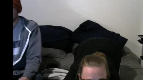 Snapshot of intcouple24 chatting on October 18, 9:54 am intcouple24 online show from October 18, 9:54 am