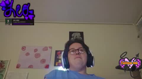 Snapshot of intentkitten chatting on January 13, 7:24 am Reigning Leo online show from January 13, 7:24 am