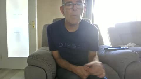 Snapshot of inthemood63 chatting on September 14, 2:38 pm inthemood63 online show from September 14, 2:38 pm